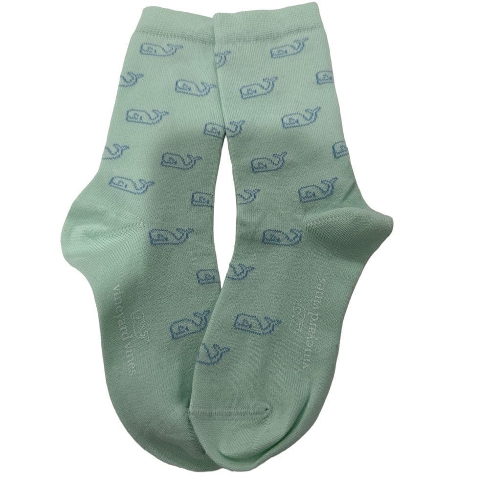 VINEYARD VINES GIRLS SOCKS.